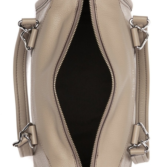 Sold ! Marc Jacobs Leather Satchel/Cross body - Picture 5 of 7